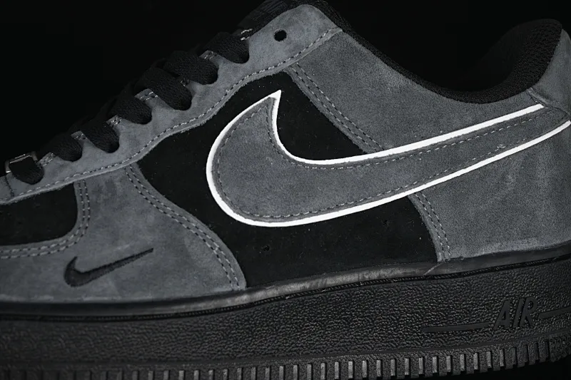 All categories Nk Air Force 1 Air Force series Nk Air Force 1 Low Air Force low-top Nike Air Force 1'07 Low gray and black suede Air Force 1 low-top casual sneakers ZH0316-133